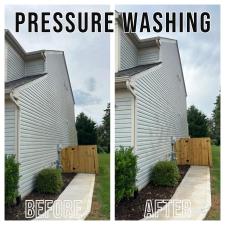 Pressure-Washing-Perfection-A-Gentle-Approach-in-Huntersville-NC 0
